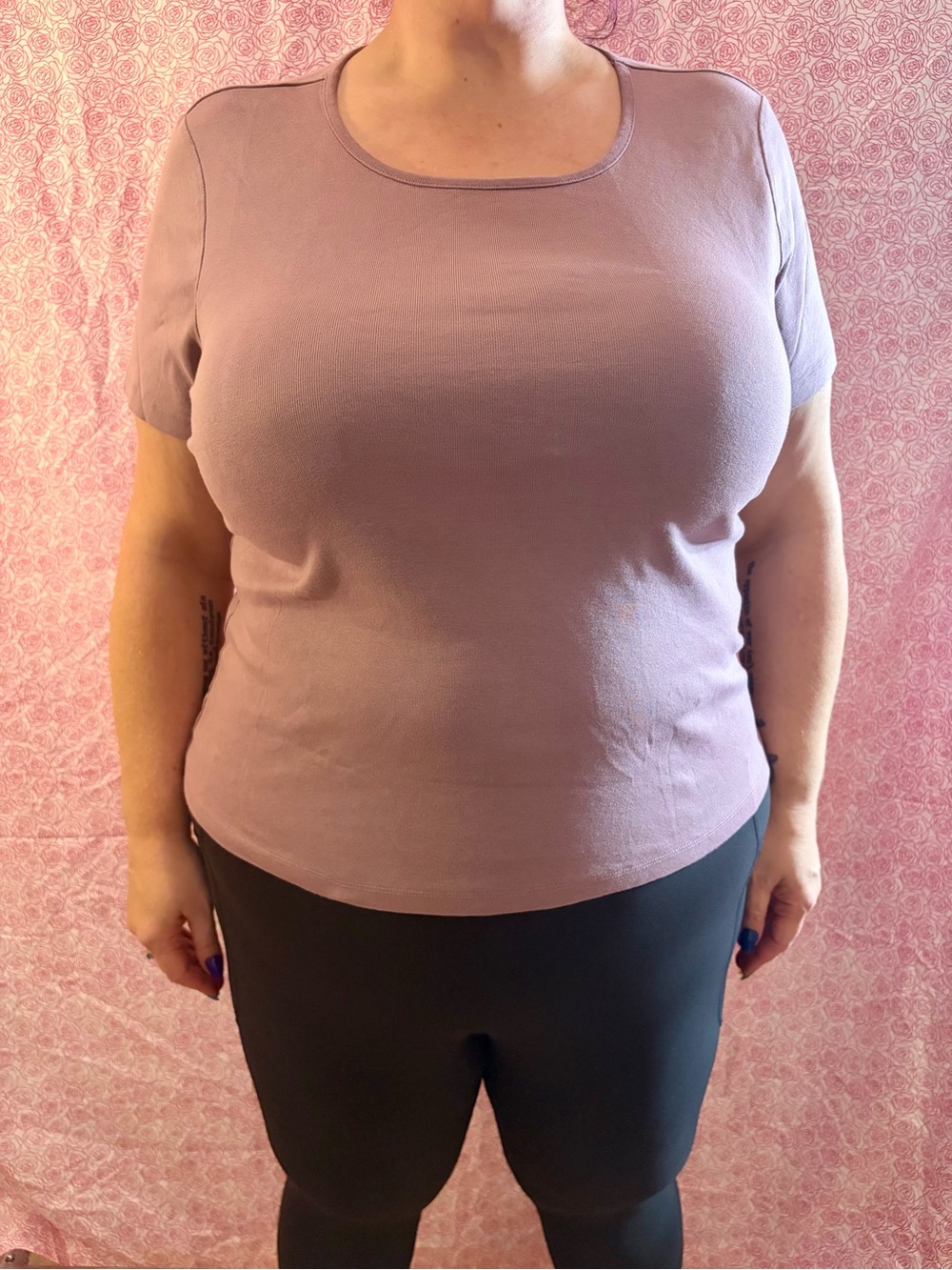 3/$15 White Stag Short Sleeve Scoop Neck Tee in Mauve